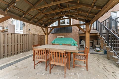 Photo 39 at 22 Worthview Drive, West Woodbridge, Vaughan