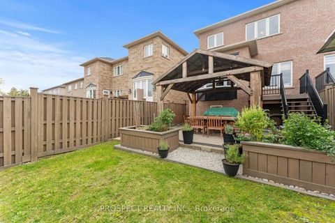 Photo 42 at 22 Worthview Drive, West Woodbridge, Vaughan