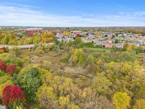 Photo 47 at 22 Worthview Drive, West Woodbridge, Vaughan