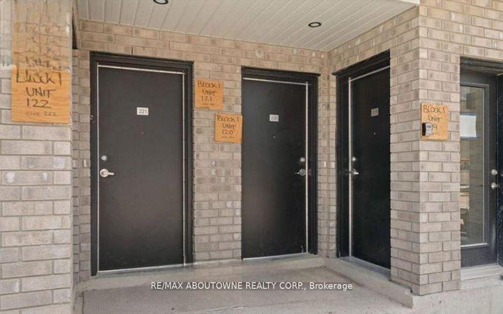 Photo 1 at 220 - 1695 Dersan Street, Duffin Heights, Pickering