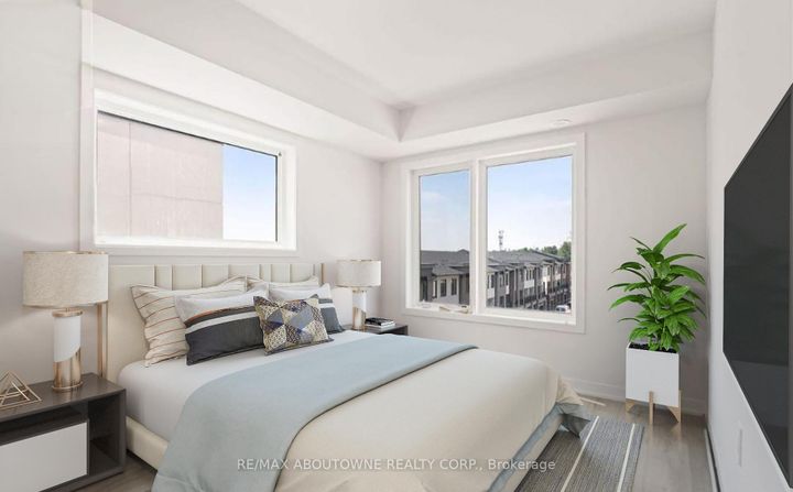 Photo 7 at 220 - 1695 Dersan Street, Duffin Heights, Pickering