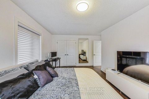 Photo 21 at 35 Mackay Drive, South Richvale, Richmond Hill