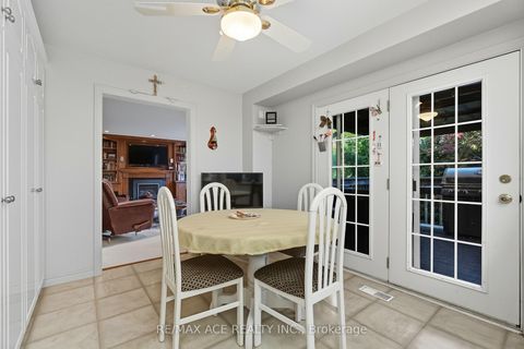 Photo 10 at 17 Black Willow Court, Oak Ridges, Richmond Hill
