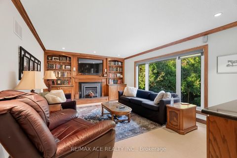 Photo 15 at 17 Black Willow Court, Oak Ridges, Richmond Hill