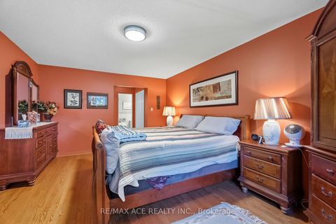 Photo 21 at 17 Black Willow Court, Oak Ridges, Richmond Hill