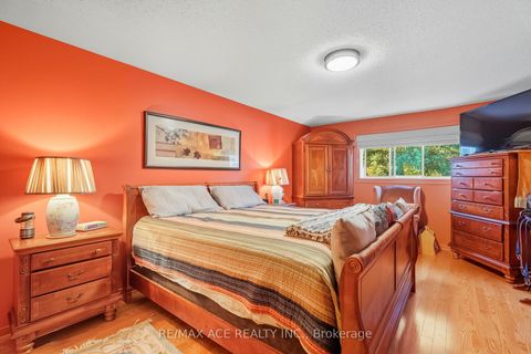 Photo 24 at 17 Black Willow Court, Oak Ridges, Richmond Hill