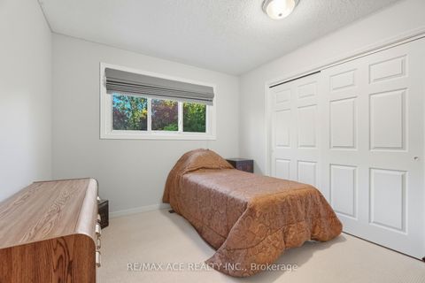 Photo 28 at 17 Black Willow Court, Oak Ridges, Richmond Hill