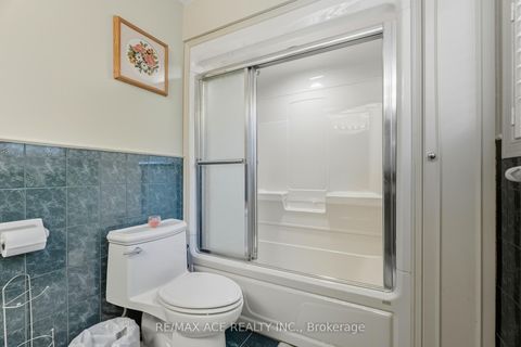 Photo 30 at 17 Black Willow Court, Oak Ridges, Richmond Hill