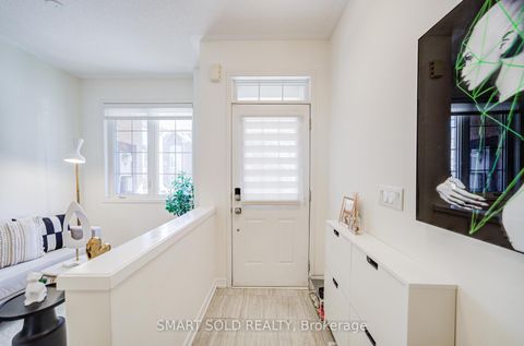 Photo 8 at 28 Avonmore Trail, Patterson, Vaughan