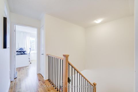 Photo 21 at 28 Avonmore Trail, Patterson, Vaughan