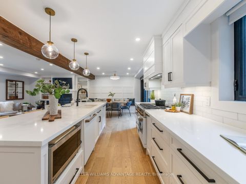 Photo 15 at 93 Glen Davis Crescent, Danforth, Toronto