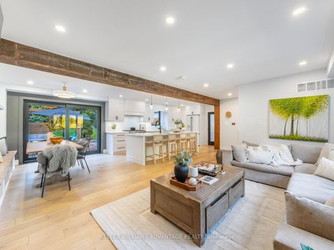 Photo 16 at 93 Glen Davis Crescent, Danforth, Toronto