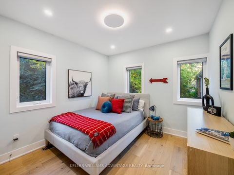 Photo 28 at 93 Glen Davis Crescent, Danforth, Toronto