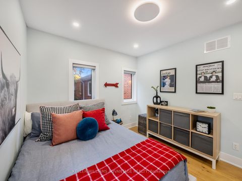 Photo 30 at 93 Glen Davis Crescent, Danforth, Toronto