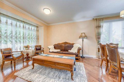 Photo 4 at 2207 Kwinter Road, WM Westmount, Oakville