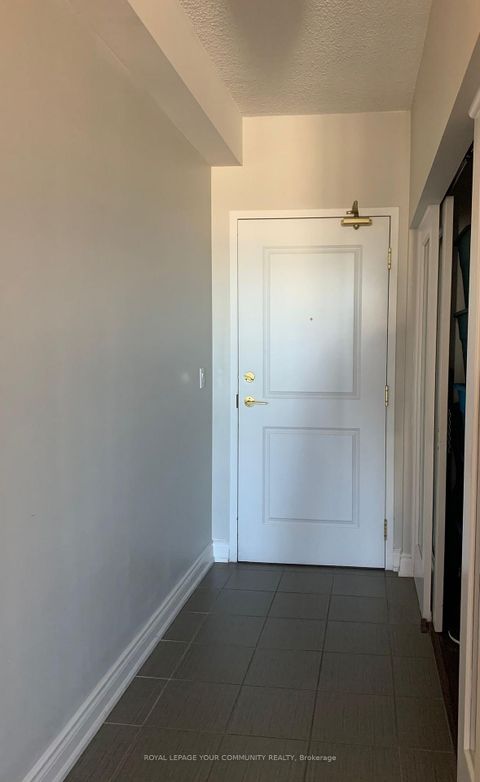 Photo 6 at A1020 - 11211 Yonge Street, Devonsleigh, Richmond Hill