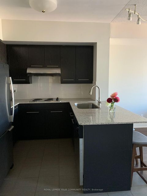 Photo 9 at A1020 - 11211 Yonge Street, Devonsleigh, Richmond Hill