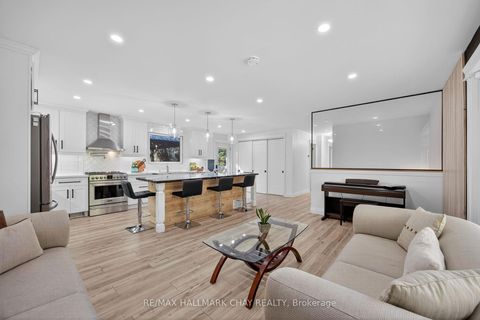Photo 6 at 207 Merrett Drive, Painswick North, Barrie