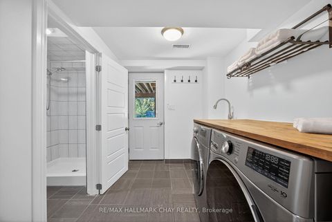 Photo 16 at 207 Merrett Drive, Painswick North, Barrie