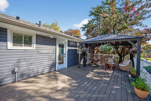 Photo 18 at 207 Merrett Drive, Painswick North, Barrie