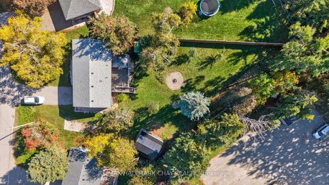 Photo 24 at 207 Merrett Drive, Painswick North, Barrie