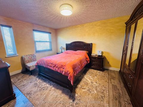 Photo 13 at 43 Mammoth Hall Trail, Malvern, Toronto Photo 13 at 43 Mammoth Hall Trail, Malvern, Toronto