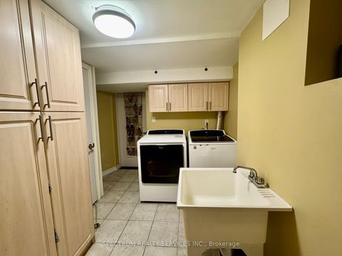 Photo 15 at 43 Mammoth Hall Trail, Malvern, Toronto