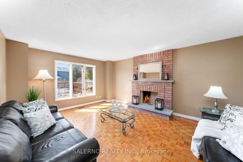 Photo 10 at 42 Columbus Avenue, East Woodbridge, Vaughan