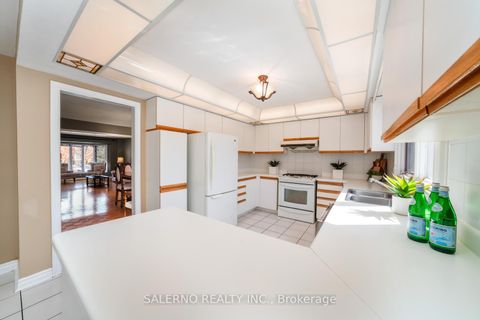 Photo 15 at 42 Columbus Avenue, East Woodbridge, Vaughan