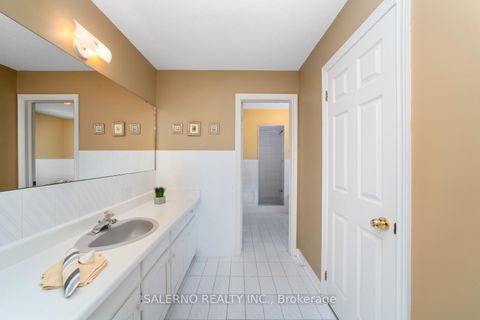 Photo 29 at 42 Columbus Avenue, East Woodbridge, Vaughan