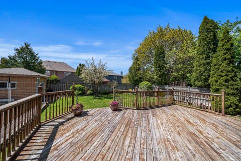 Photo 39 at 42 Columbus Avenue, East Woodbridge, Vaughan