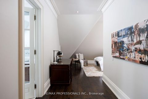 Photo 34 at 56 Ravenscrest Drive, Rosethorn, Toronto