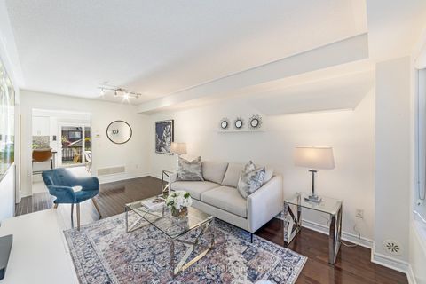 Photo 4 at 34 - 2186 Fiddlers Way, WM Westmount, Oakville