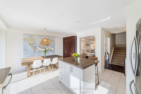 Photo 10 at 34 - 2186 Fiddlers Way, WM Westmount, Oakville