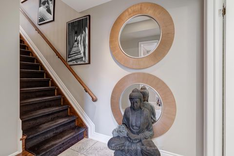 Photo 9 at 74 Aberdeen Avenue, South St. James Town, Toronto