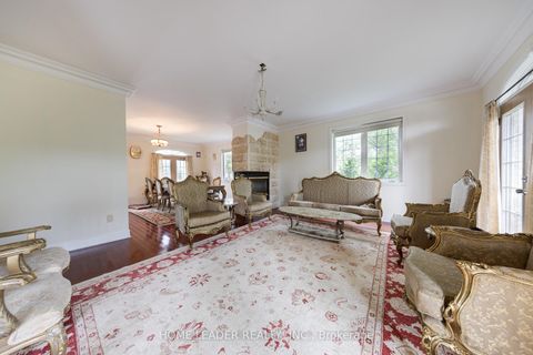 Photo 3 at 135 Spruce Avenue, South Richvale, Richmond Hill