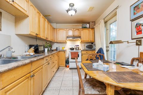 Photo 24 at 135 Spruce Avenue, South Richvale, Richmond Hill