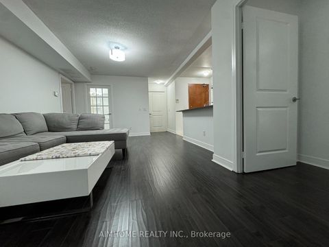 Photo 9 at 1816 - 35 Bales Avenue, Willowdale East, Toronto Photo 9 at 1816 - 35 Bales Avenue, Willowdale East, Toronto