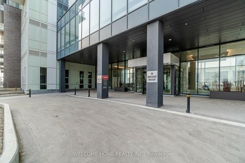 Photo 18 at 1019 - 38 Honeycrisp Crescent, Concord, Vaughan