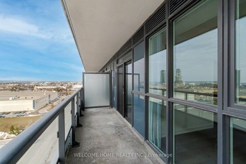 Photo 28 at 1019 - 38 Honeycrisp Crescent, Concord, Vaughan