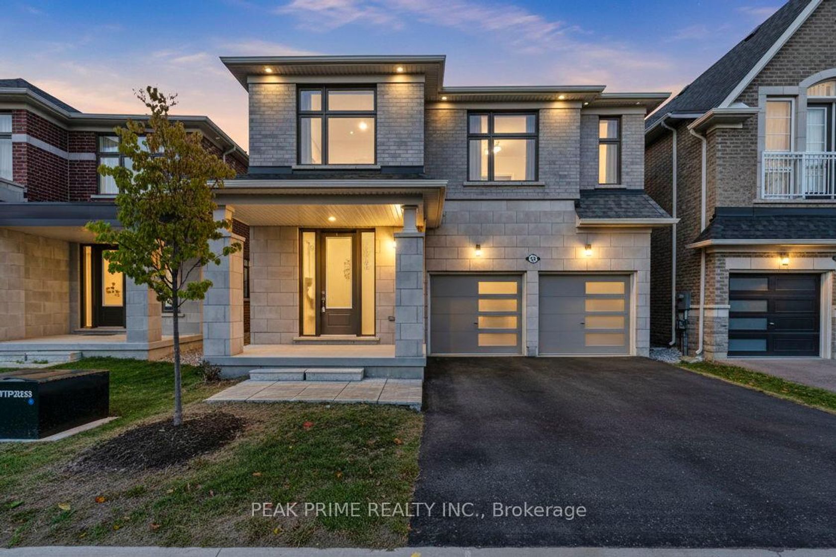 99 Black Walnut Court, Aurora Estates, Aurora photo number 2