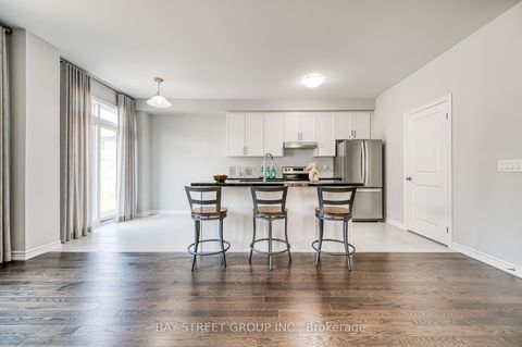 Photo 12 at 32 Jessica Antonella Street, Angus Glen, Markham