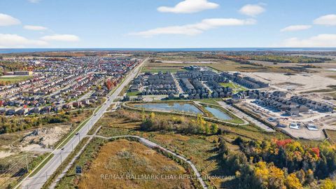 Photo 21 at 104 - 6 Spice Way, Rural Barrie Southeast, Barrie