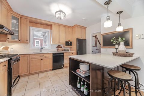 Photo 17 at 75 Emerald Crescent, New Toronto, Toronto Photo 17 at 75 Emerald Crescent, New Toronto, Toronto