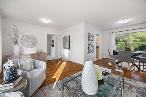 Photo 10 at 17 Madron Crescent, York University Heights, Toronto Photo 10 at 17 Madron Crescent, York University Heights, Toronto