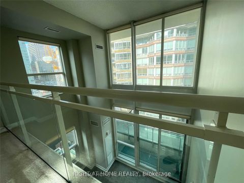 Photo 13 at 501 - 77 Lombard Street, Yonge Corridor, Toronto