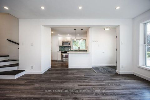 Photo 23 at 47 Newbury Drive, London, Newmarket Photo 23 at 47 Newbury Drive, London, Newmarket