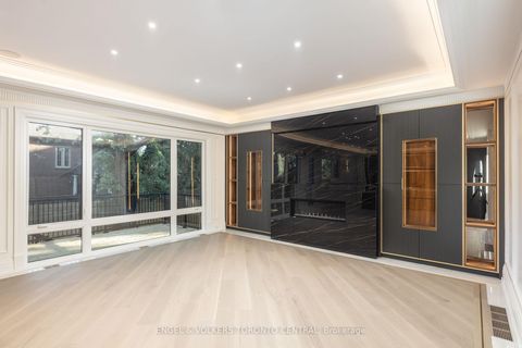 Photo 5 at 47 Danville Drive, Windfields, Toronto