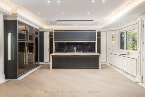Photo 12 at 47 Danville Drive, Windfields, Toronto