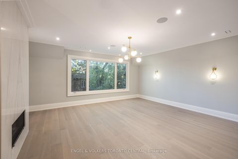 Photo 22 at 47 Danville Drive, Windfields, Toronto